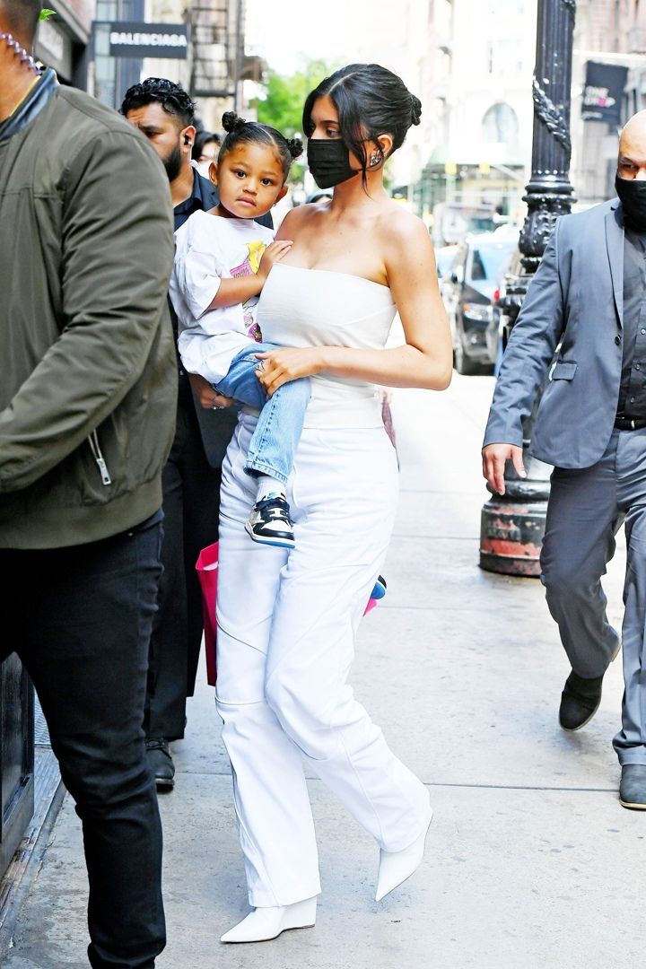 Access_Kardashian_005.jpg