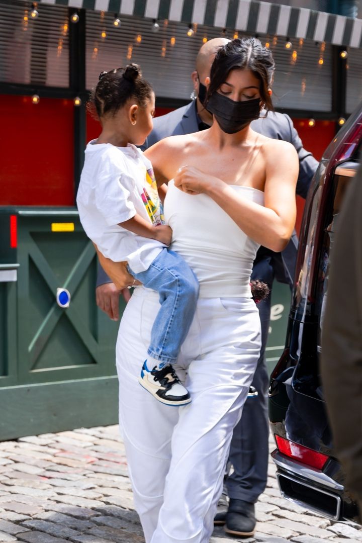 Access_Kardashian_022.jpg