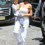 Access_Kardashian_013.jpg