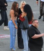 Access_Kardashian_3.jpg
