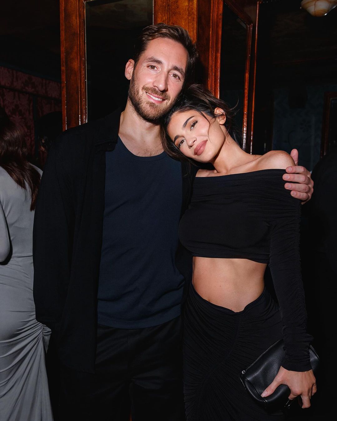 Access_Kardashian_2.jpg