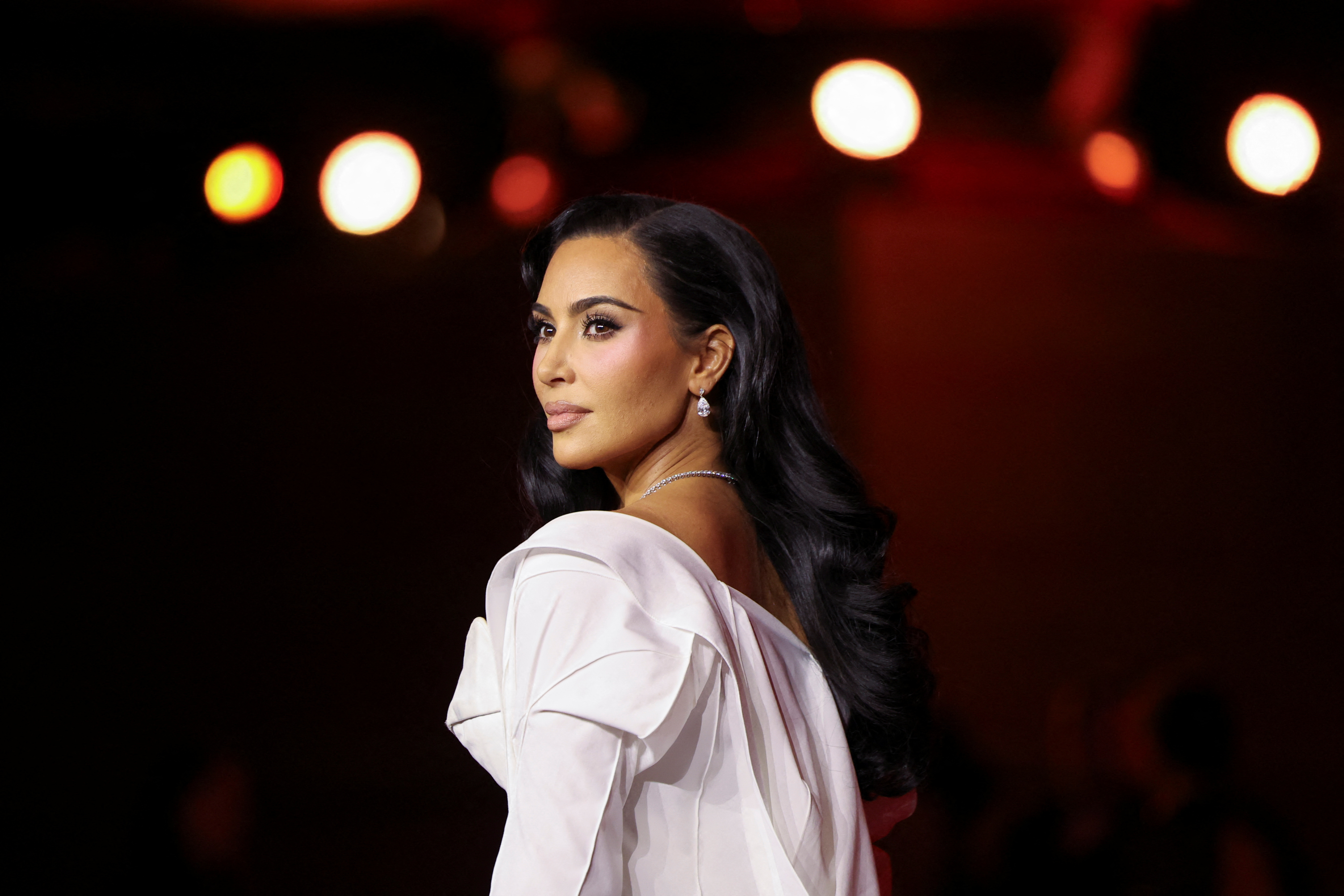 Access_Kardashian_28929.jpg