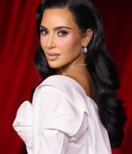 Access_Kardashian_281529.jpg