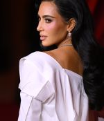 Access_Kardashian_284829.jpg