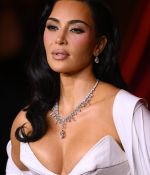 Access_Kardashian_285129.jpg