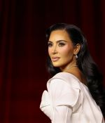 Access_Kardashian_28529.jpg