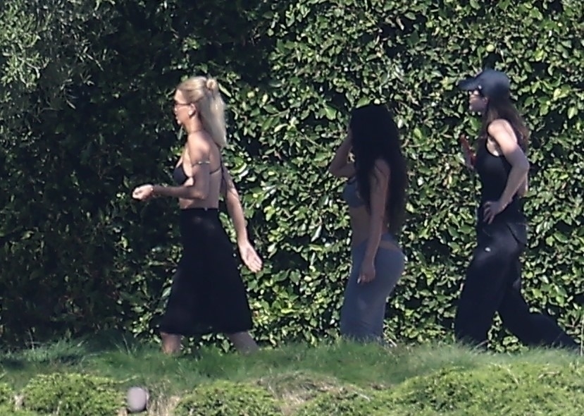 Access_Kardashian_8.jpg