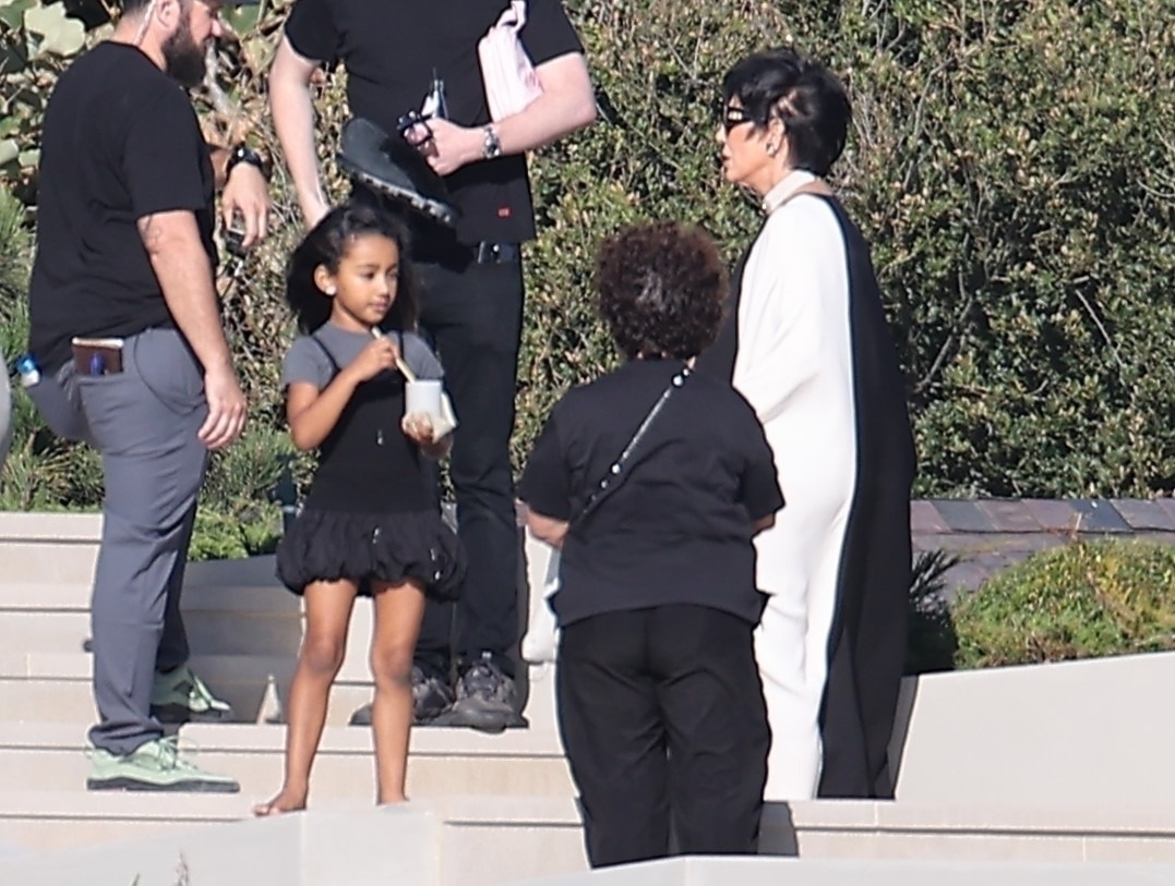 Access_Kardashian_12.jpg