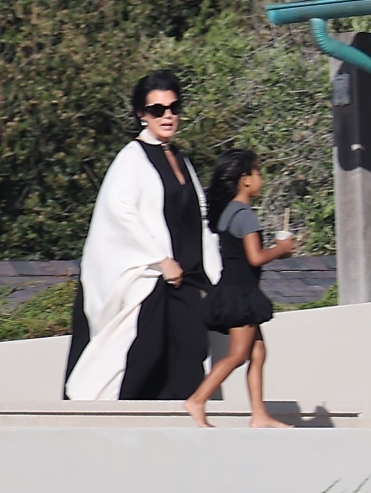 Access_Kardashian_4.jpg