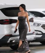 Access_Kardashian_10.jpg