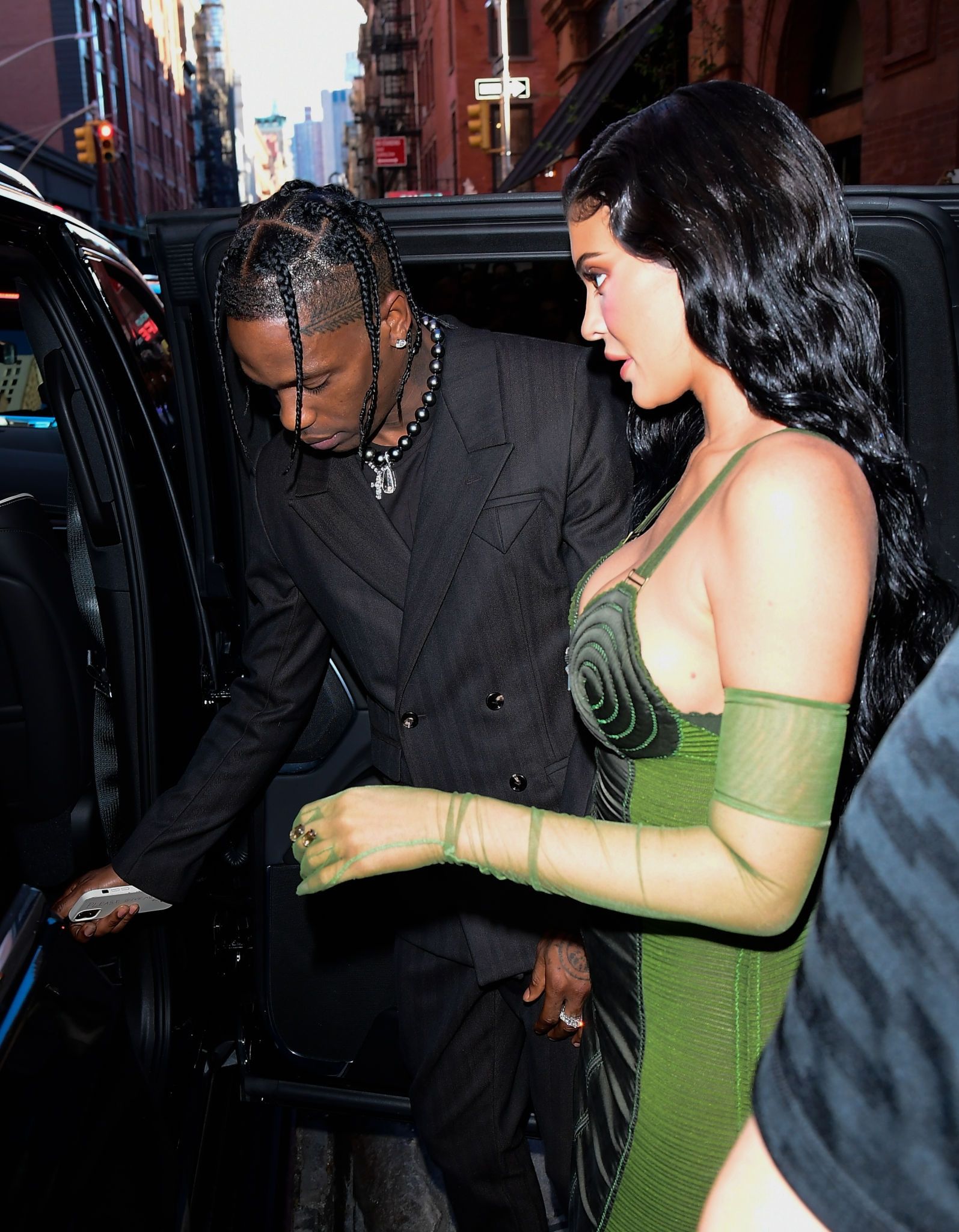 Access_Kardashian_003.jpg