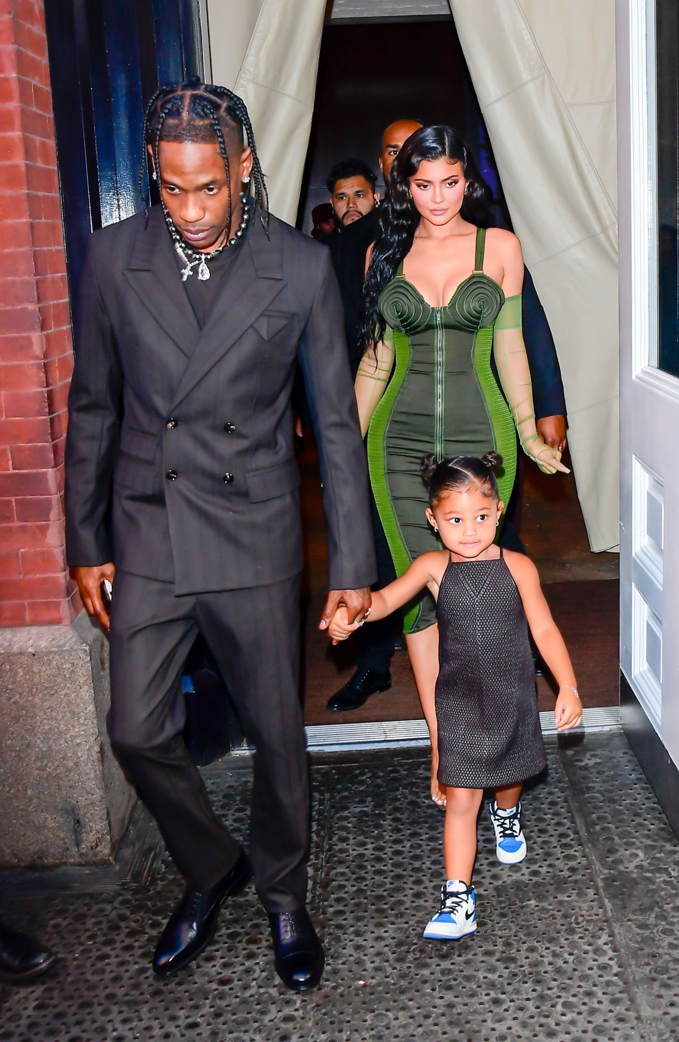 Access_Kardashian_006.jpg