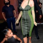 Access_Kardashian_005.jpg