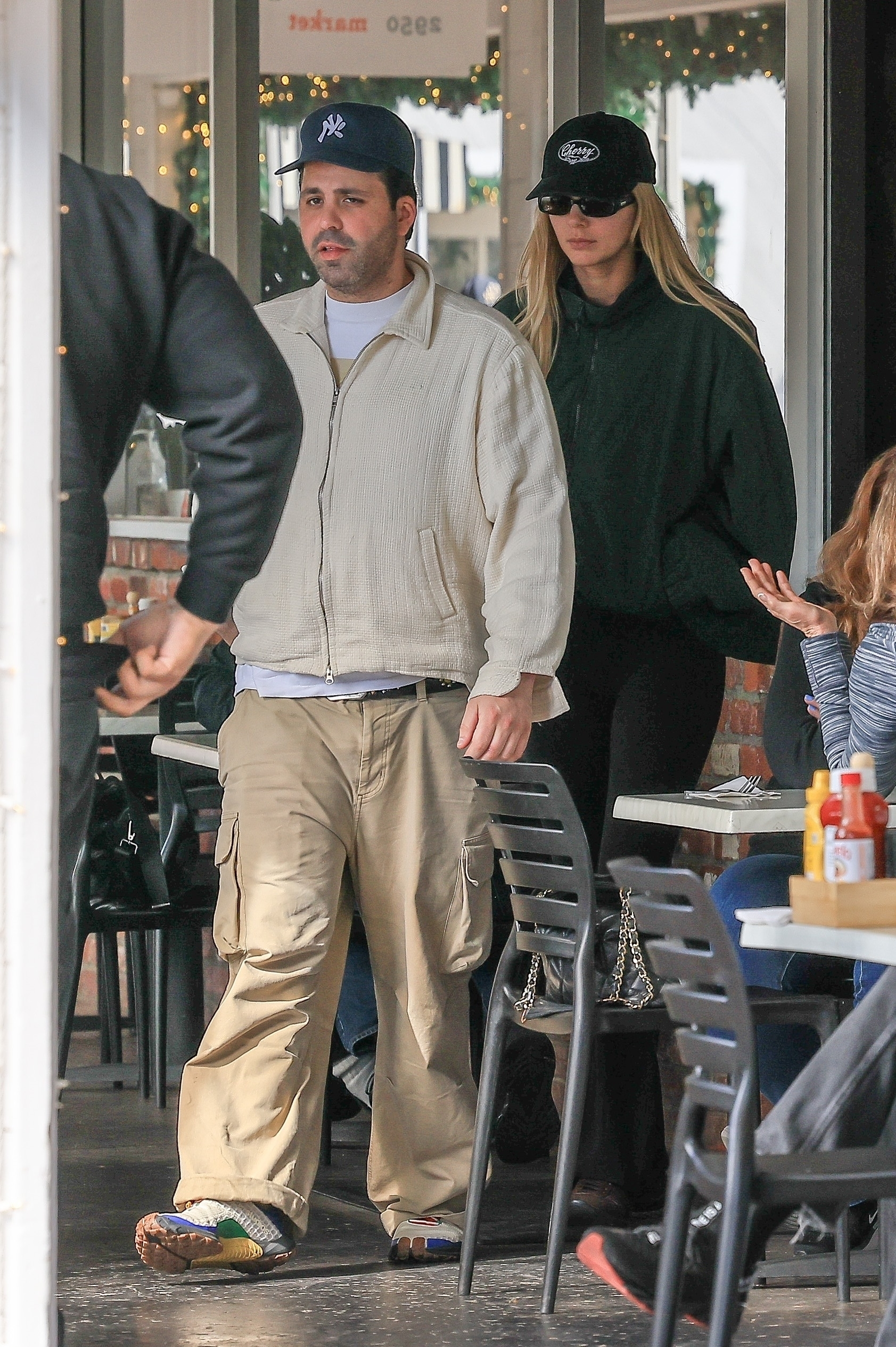 Access_Kardashian_281429.jpg