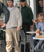 Access_Kardashian_281529.jpg