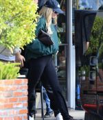 Access_Kardashian_28229.jpg