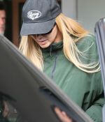 Access_Kardashian_282729.jpg
