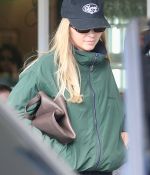 Access_Kardashian_283629.jpg