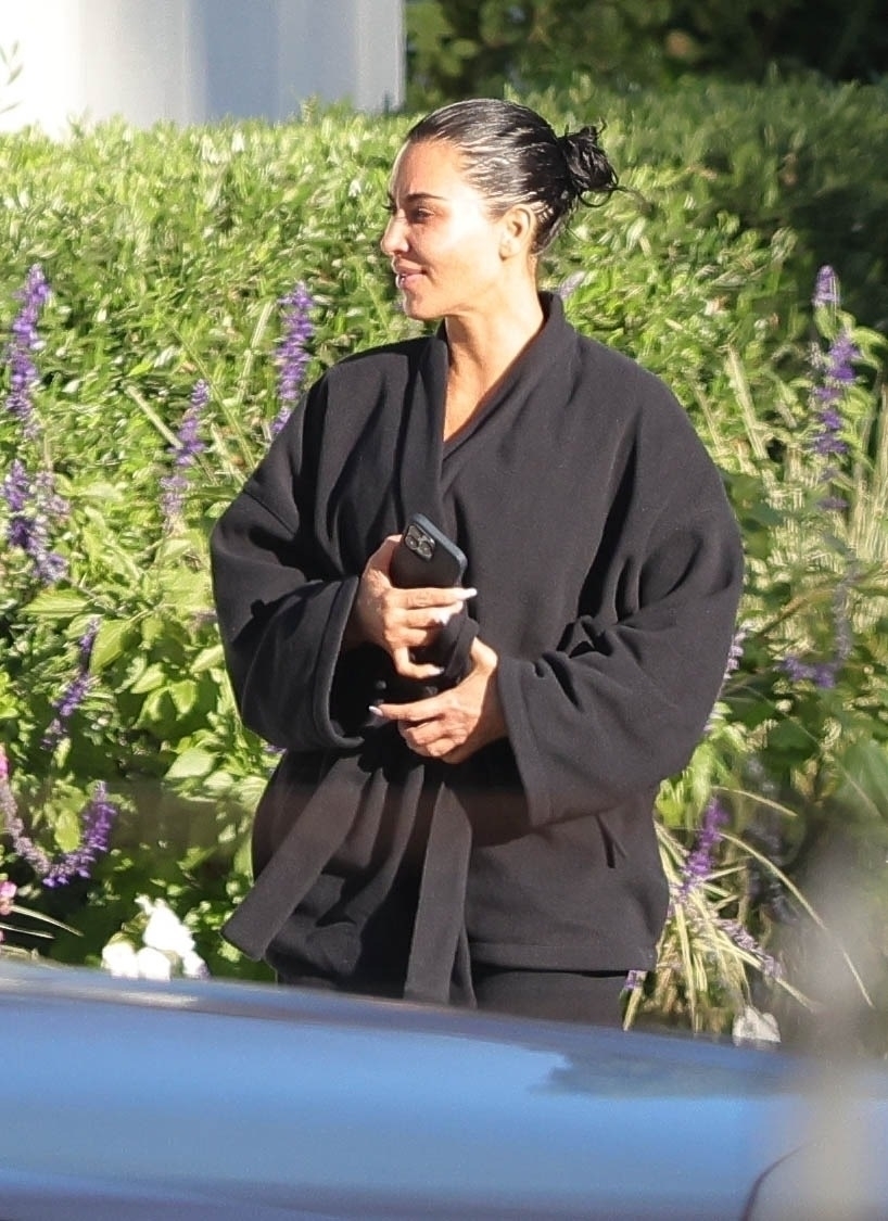 Access_Kardashian_28229.jpg