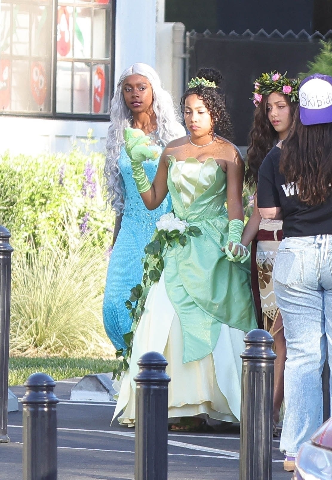 Access_Kardashian_28629.jpg