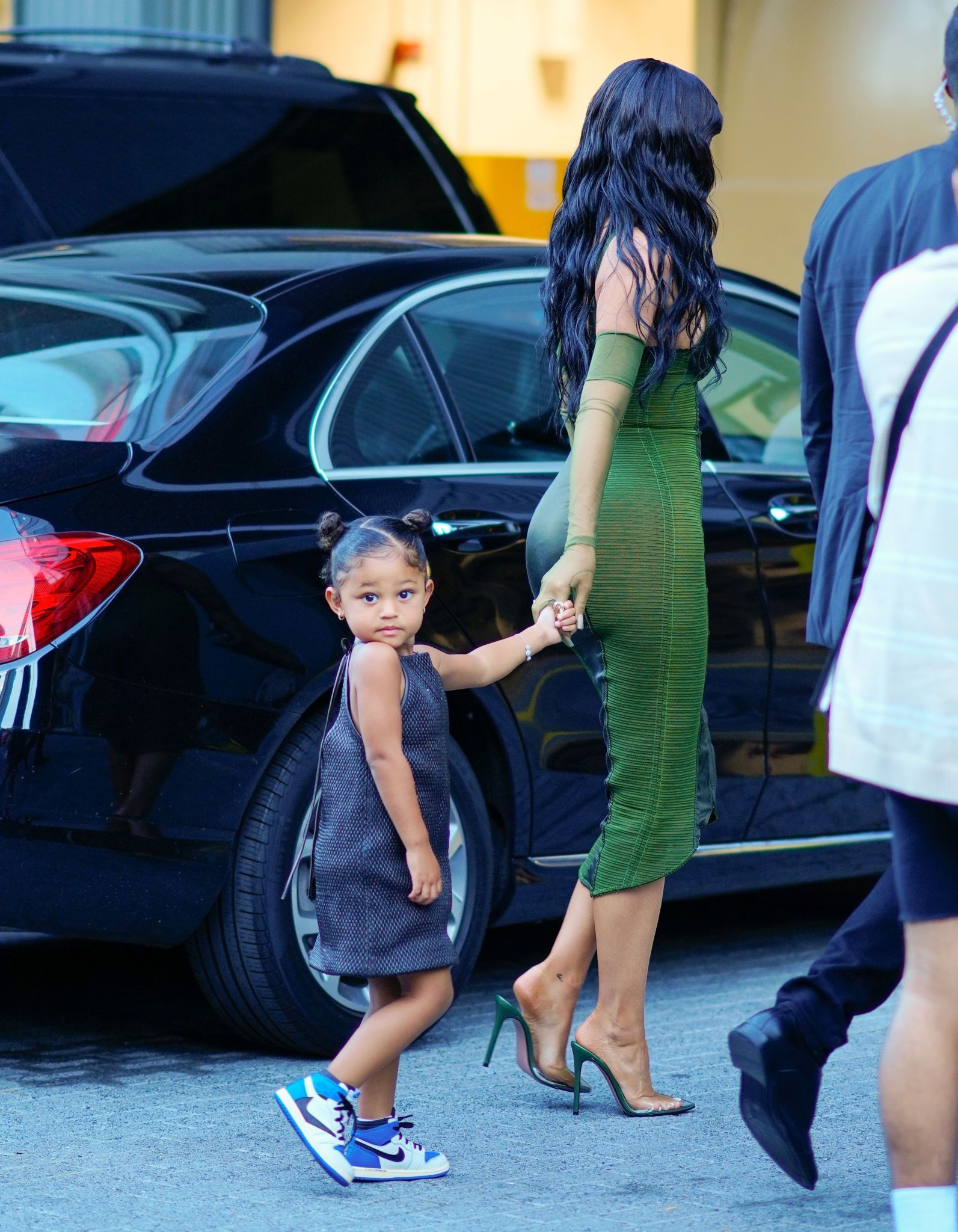 Access_Kardashian_005.jpg