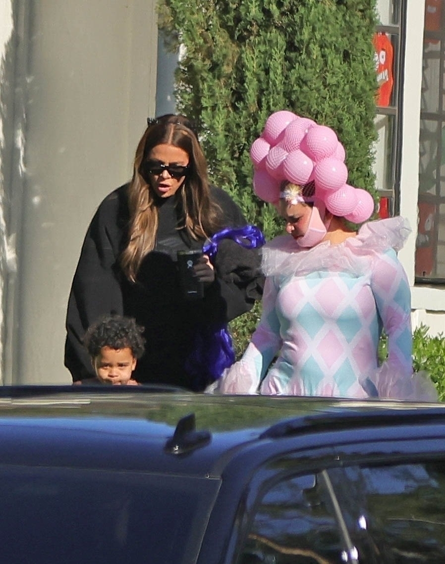 Access_Kardashian.jpg