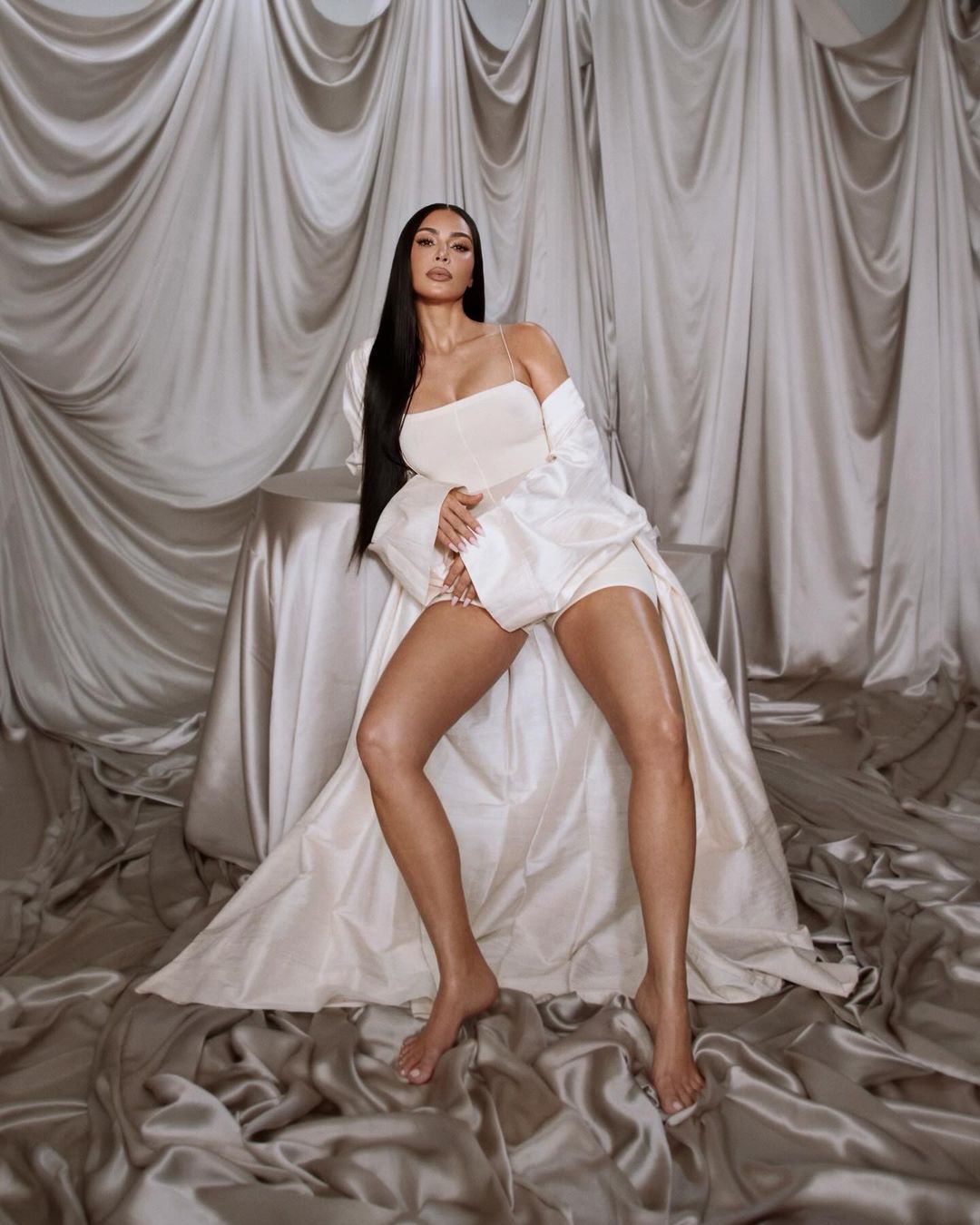Access_Kardashian_10.jpg