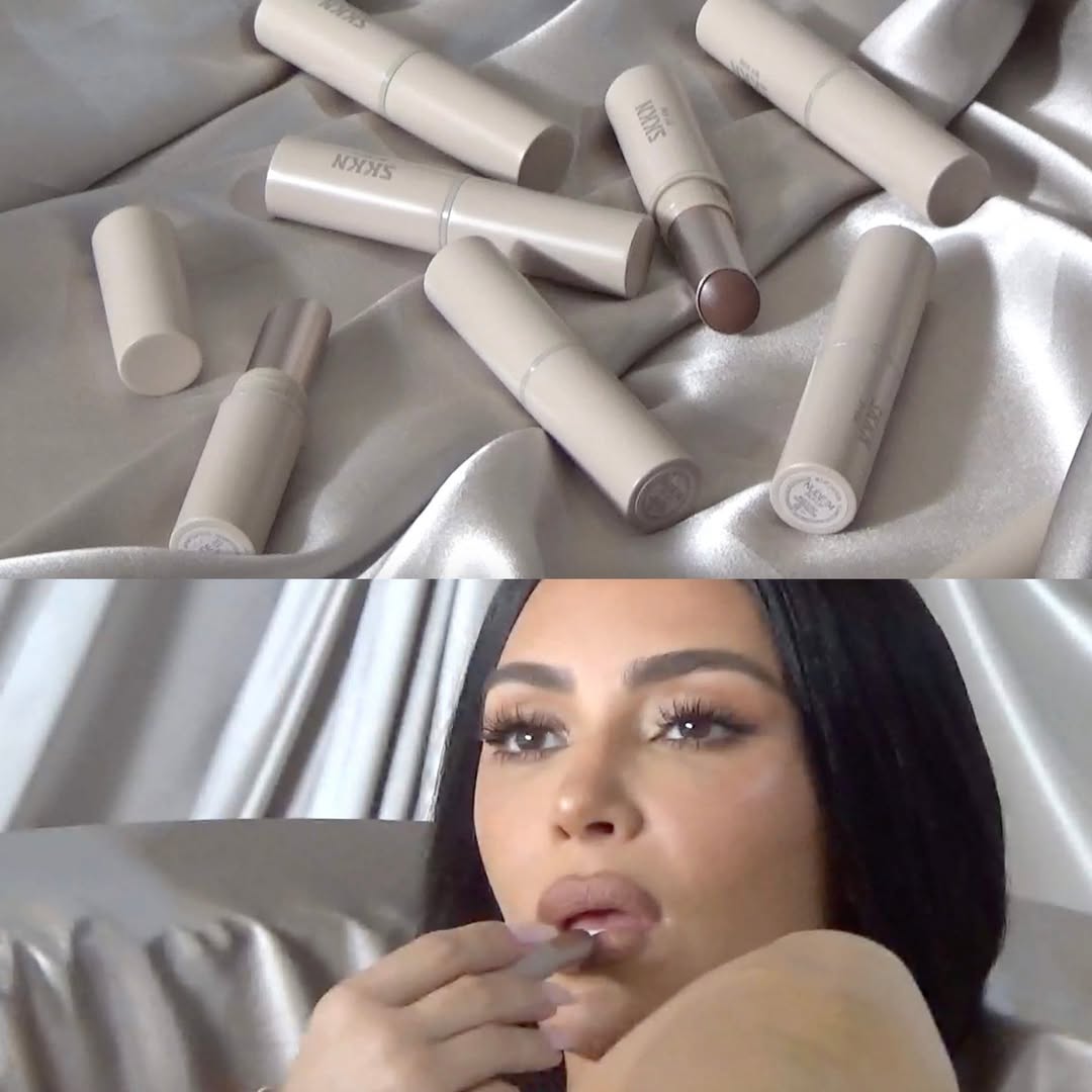 Access_Kardashian_4~2.jpg
