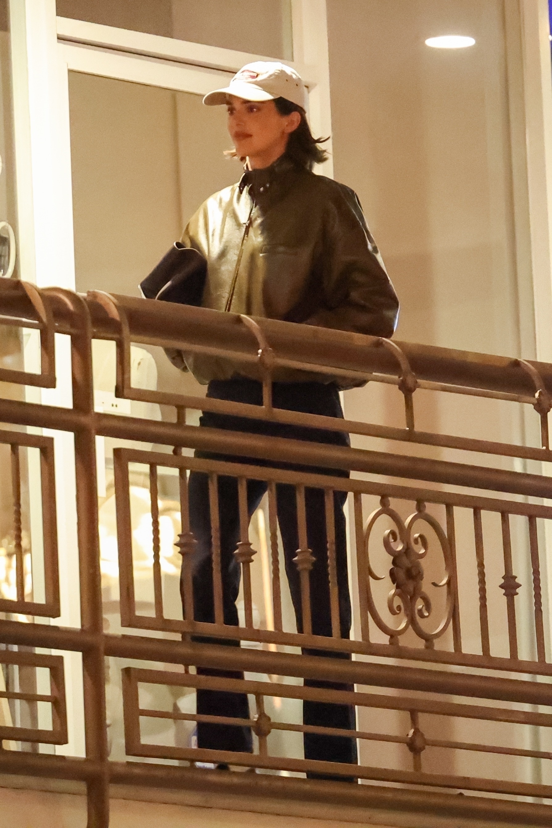 access_kardashian_28929.jpg