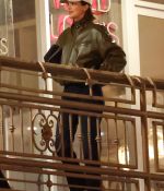 access_kardashian_28429.jpg