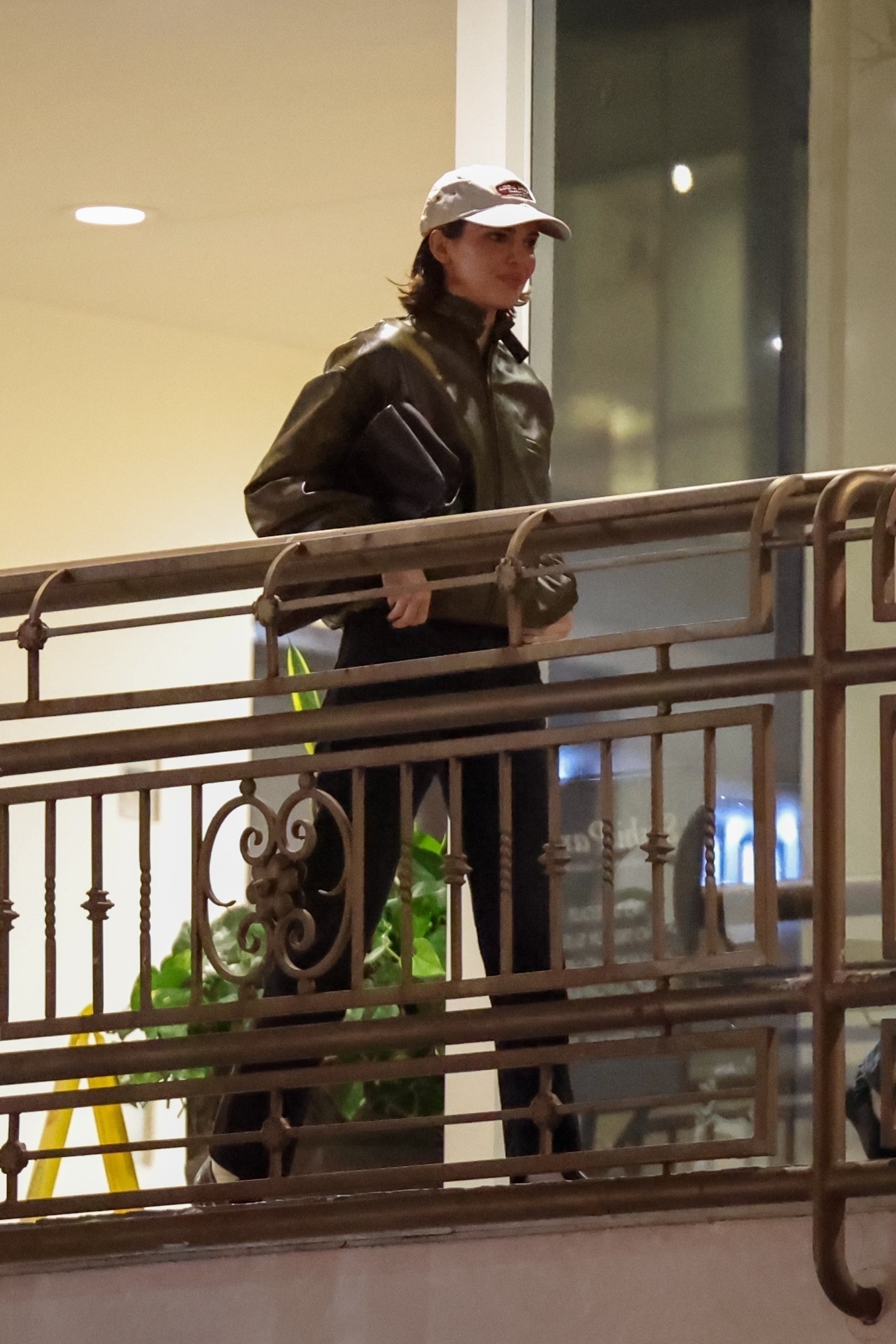 access_kardashian_28229.jpg