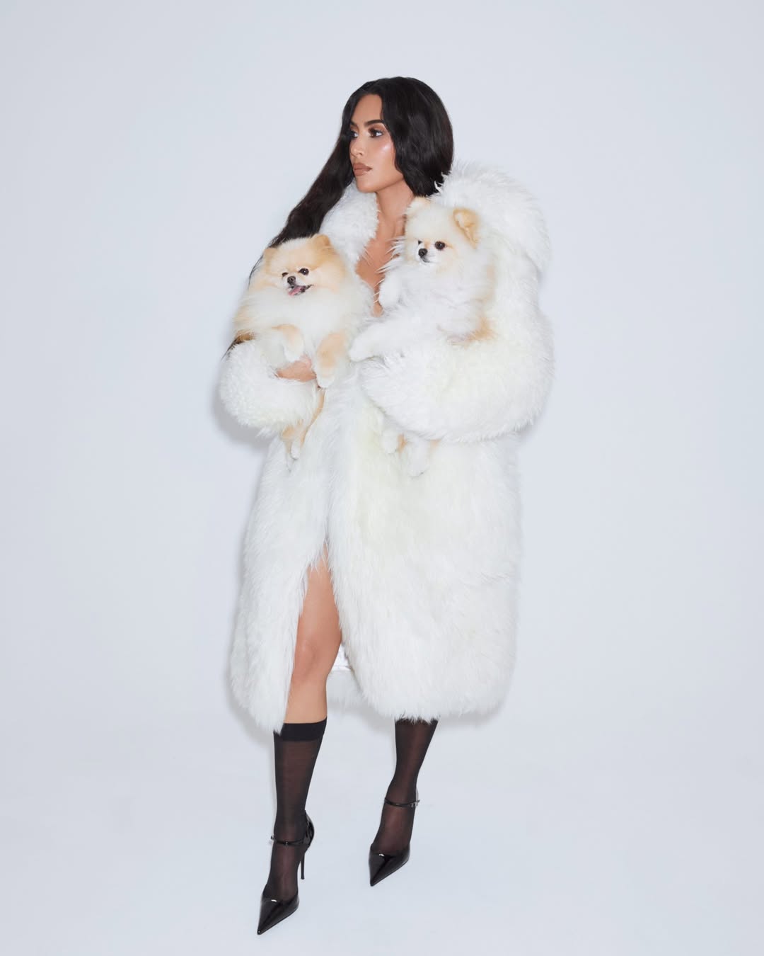 Access_Kardashian_3~0.jpg