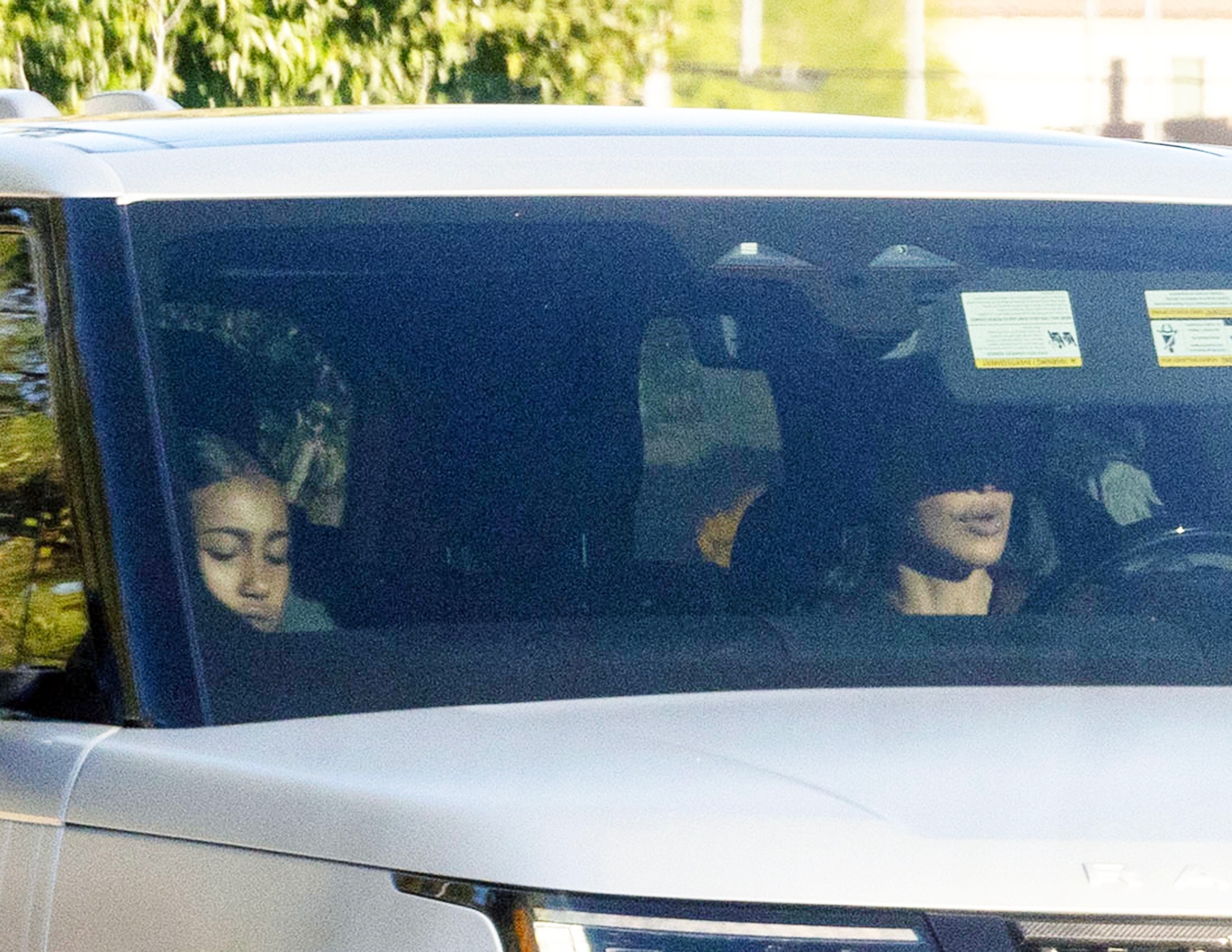 Access_Kardashian_28129.jpg
