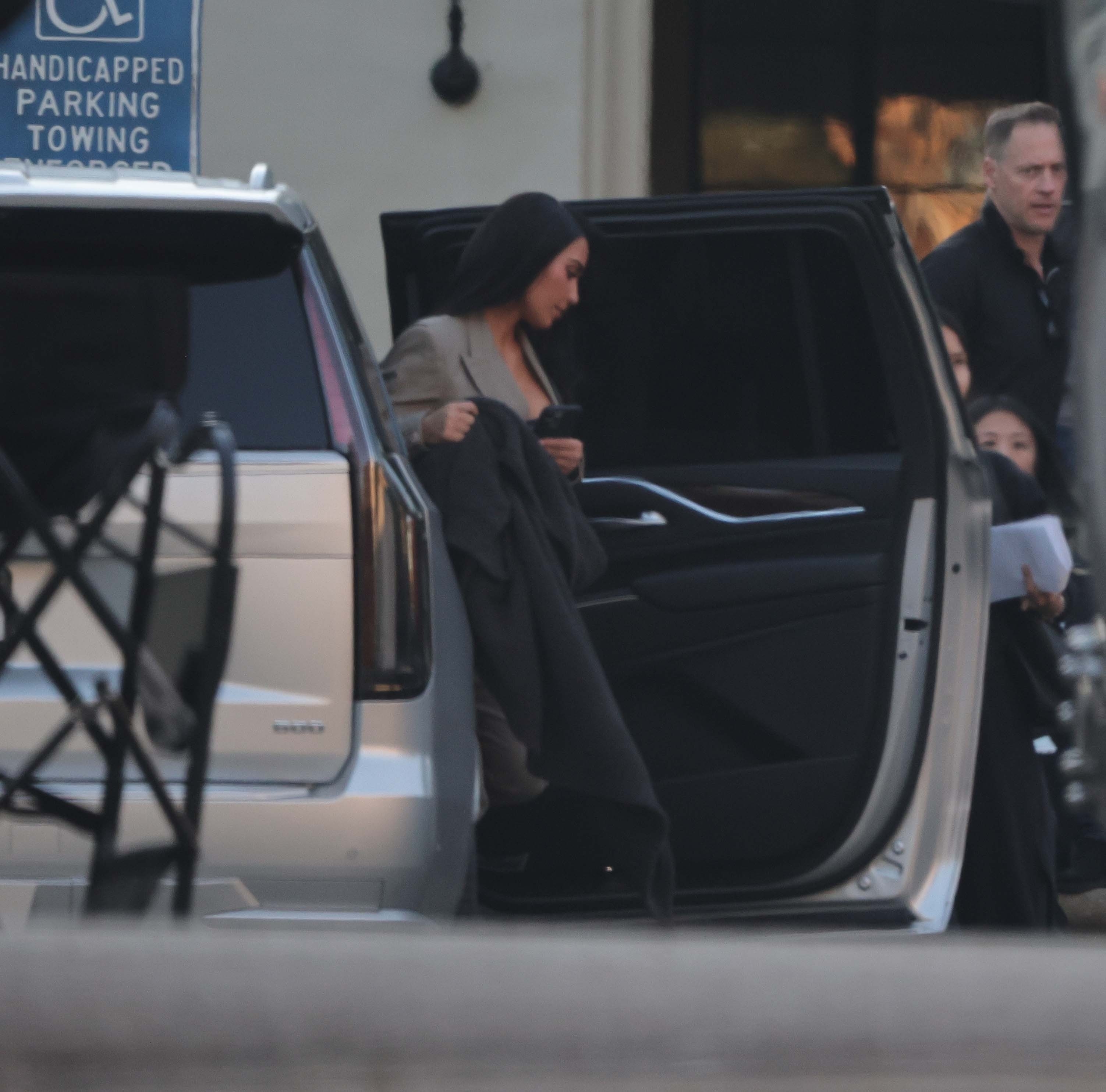 Access_Kardashian_281529.jpg