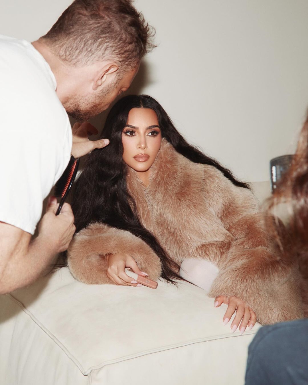 Access_Kardashian_3.jpg
