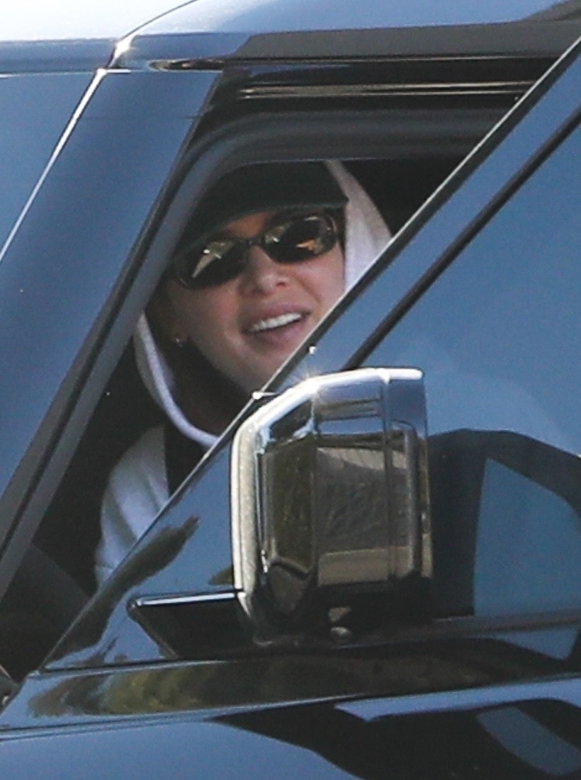 Access_Kardashian_28129.jpg