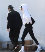Access_Kardashian_28229.jpg