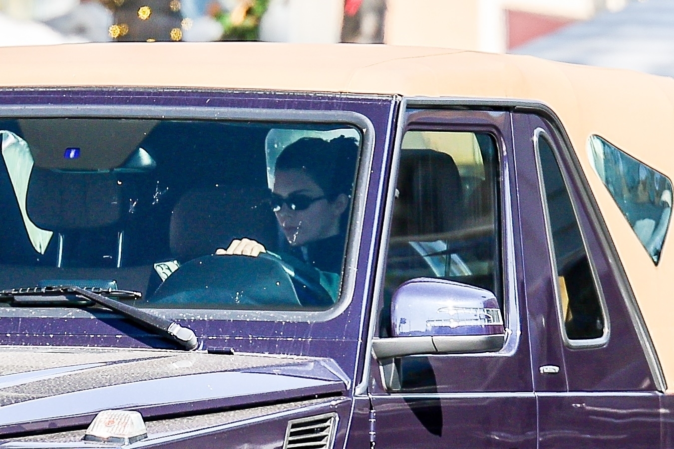Access_Kardashian_282929.jpg