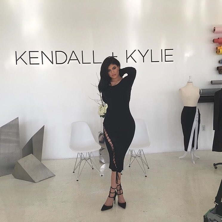 Access_Kardashian_1.jpg