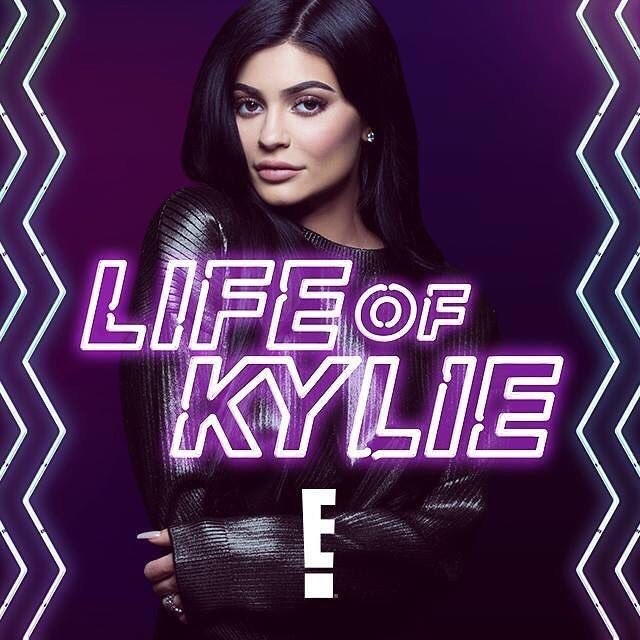 Access_Kardashian_001.jpg