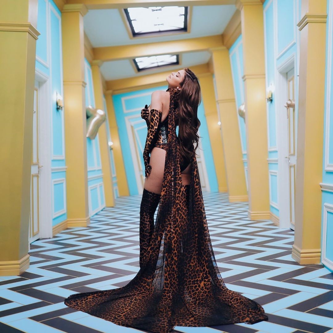 Access_Kardashian_3.jpg