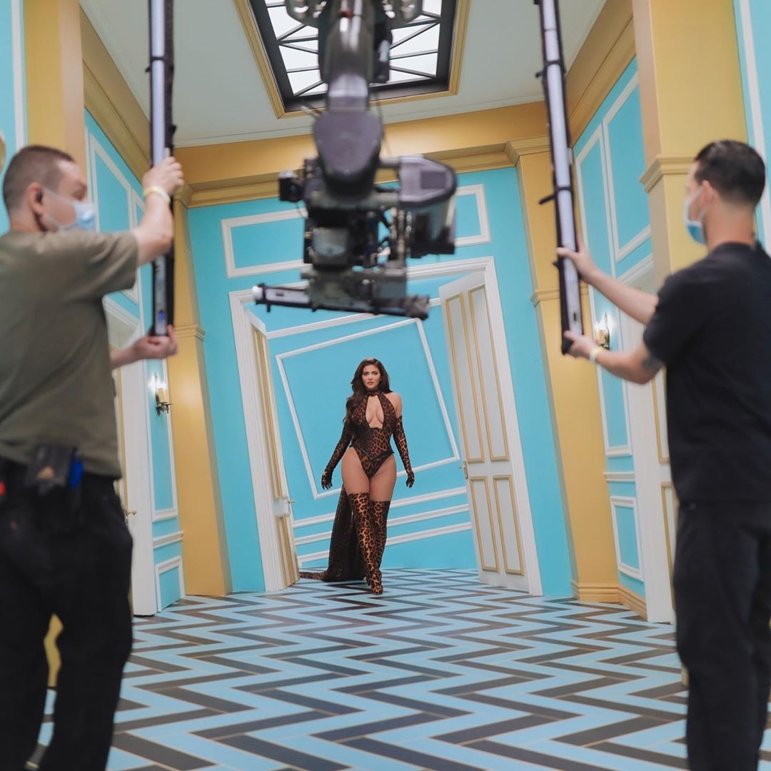 Access_Kardashian_5.jpg
