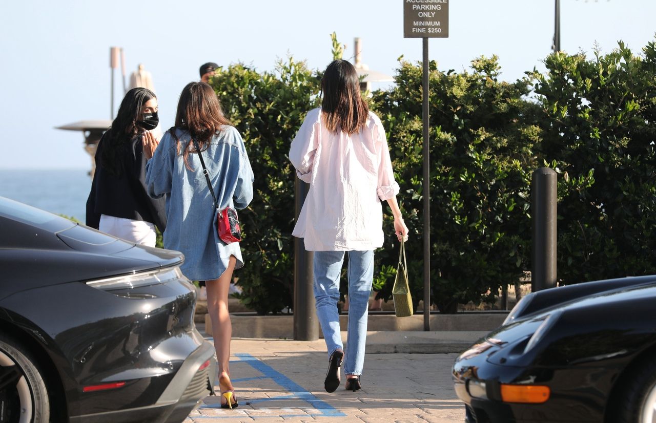 Access_Kardashian_003.jpg