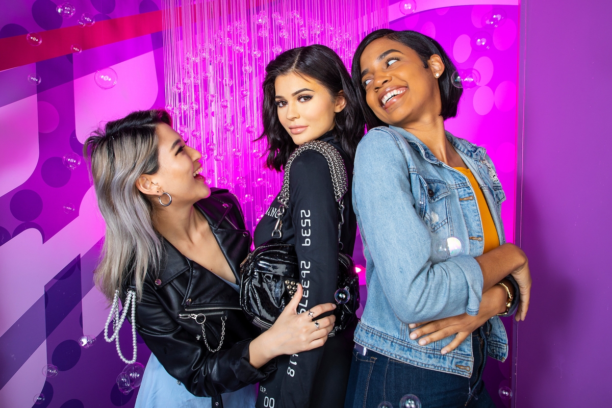 Access_Kardashian_4.jpg