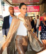 Access_Kardashian_01.jpg