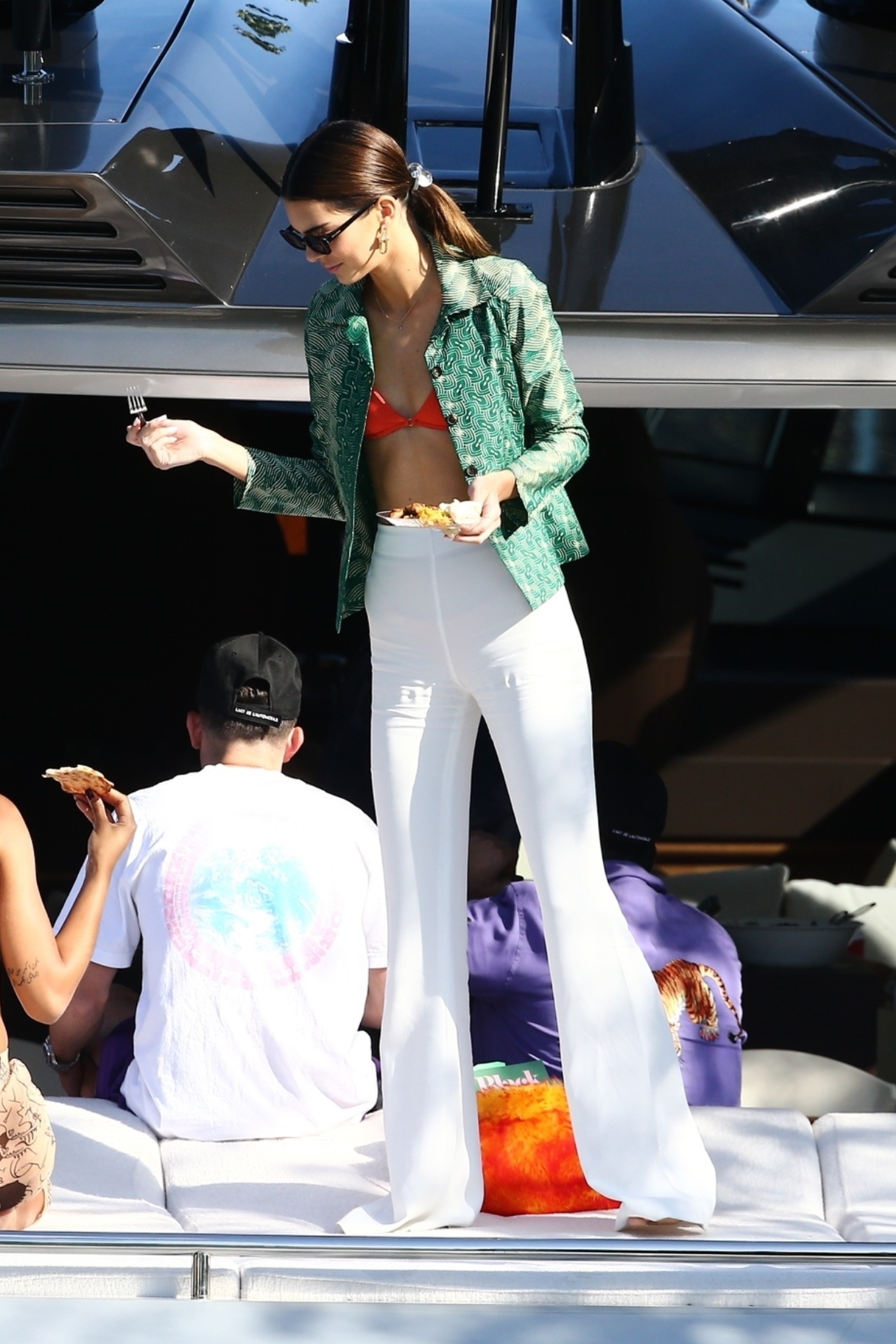 Access_Kardashian_130.jpg
