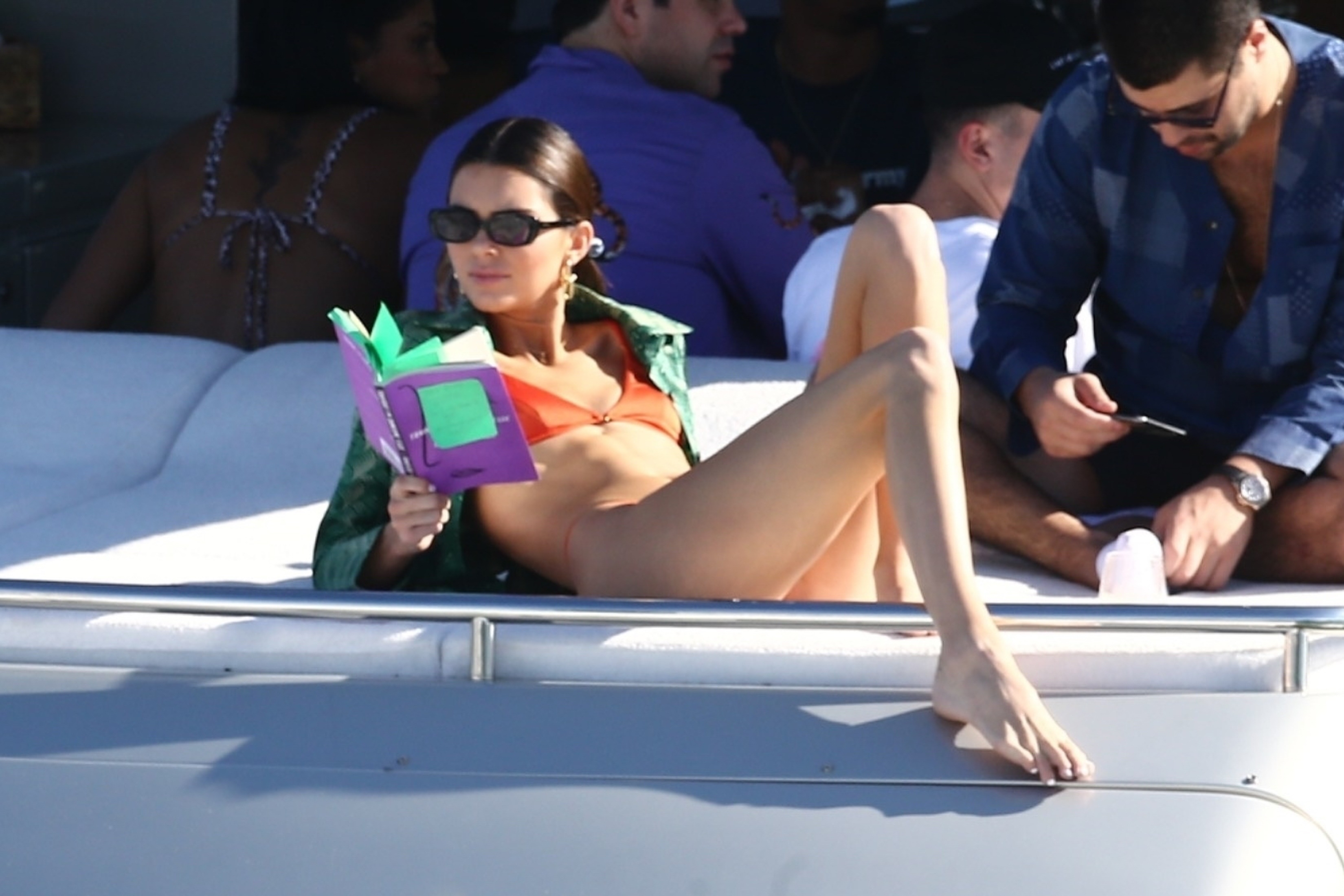 Access_Kardashian_96.jpg