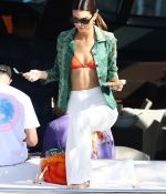 Access_Kardashian_129.jpg