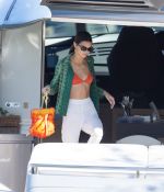 Access_Kardashian_13.jpg