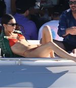 Access_Kardashian_150.jpg